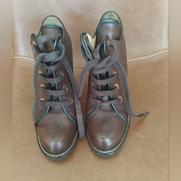 Dolce & Gabanna D&G brown leather lace up ankle boots sz 37 - Picture 10 of 10